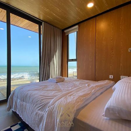 Suntaa Beach Boxx Kokrobite Luaran gambar