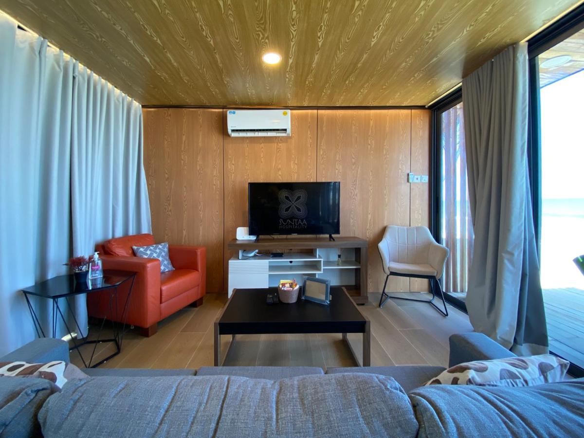 Suntaa Beach Boxx Kokrobite Luaran gambar
